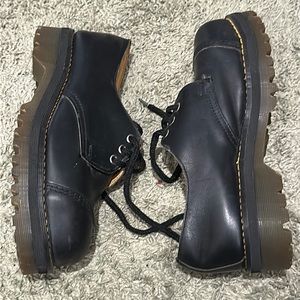 Vintage made in England dr. martens!!